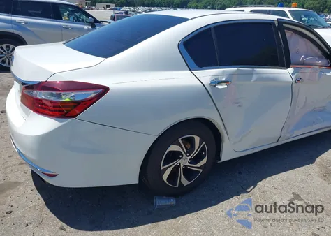 2016 Honda Accord Lx z USA, uszkodzony, nr VIN 1HGCR2F34GA106540
